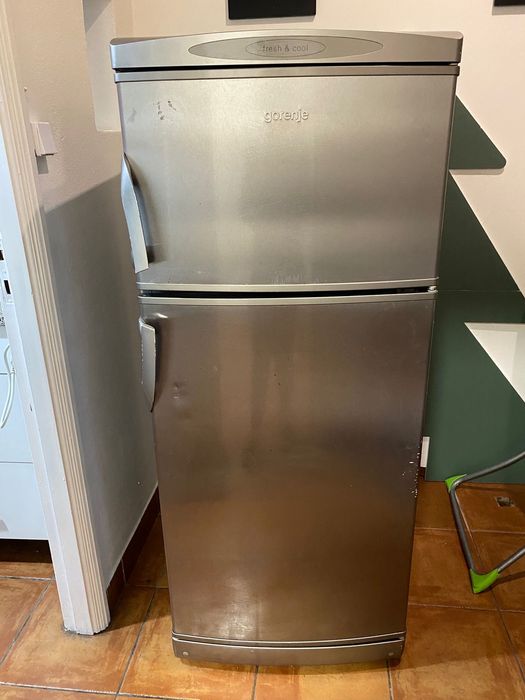 Geladeira em bom estado