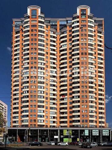 Л.Українки бул. 7-А. 2-кім. 100 м2. Всі вікна виходять у двір на парк!