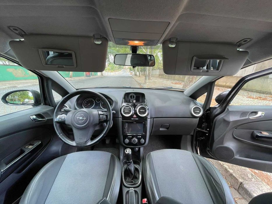 Opel Corsa D 1.2 2007