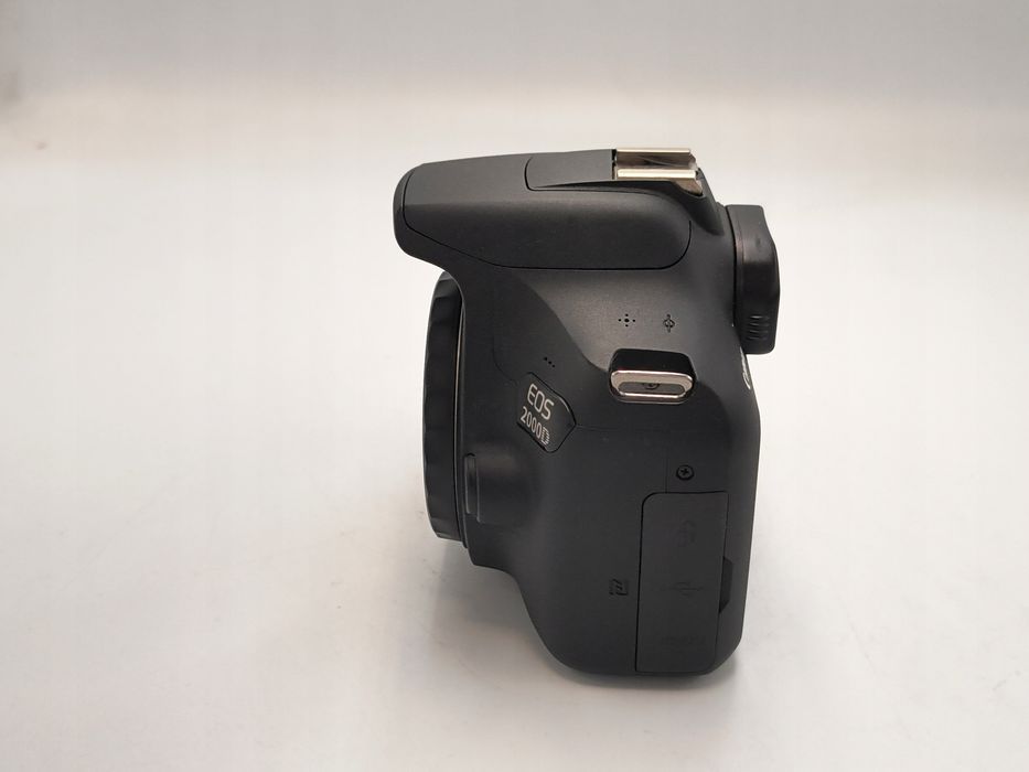 Canon EOS 2000D 43190 zdjęć