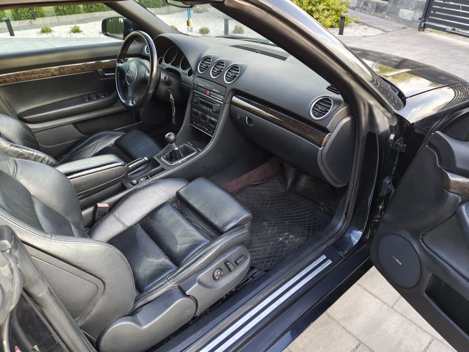 2.4 Benzyna Cabrio