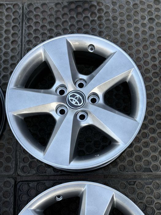 Ном 160 163 Диски оригинал Toyota camry avensis 50 55 70 40 corolla 5-114,3 r16