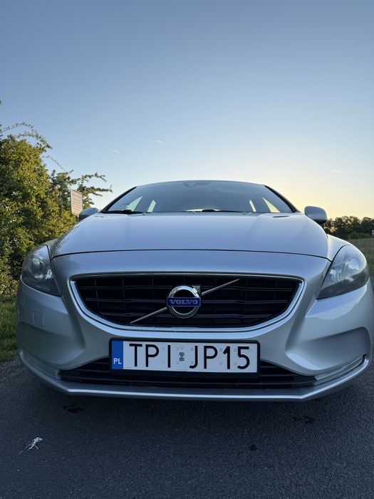 Volvo v40 D3 2.0 diesel, salon Polska