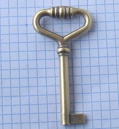 klucz meblowy stare meble (26)