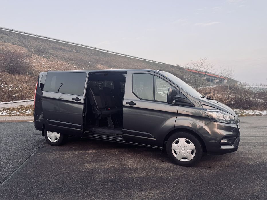 LONG VIP Wynajem bus 9-osobowy transport wyjazd Chorzów