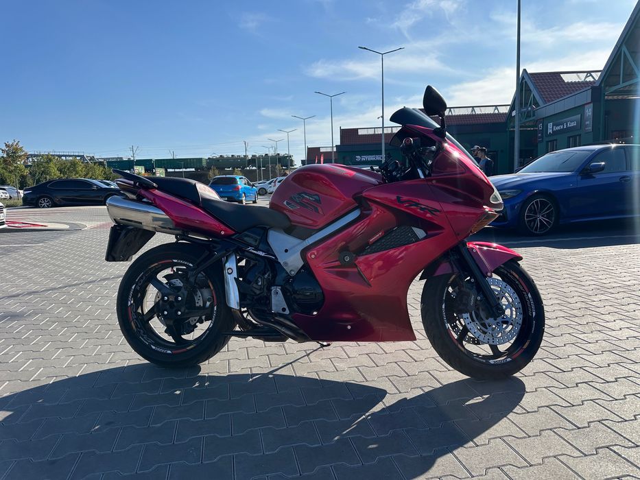 HONDA VFR800 спорт турист