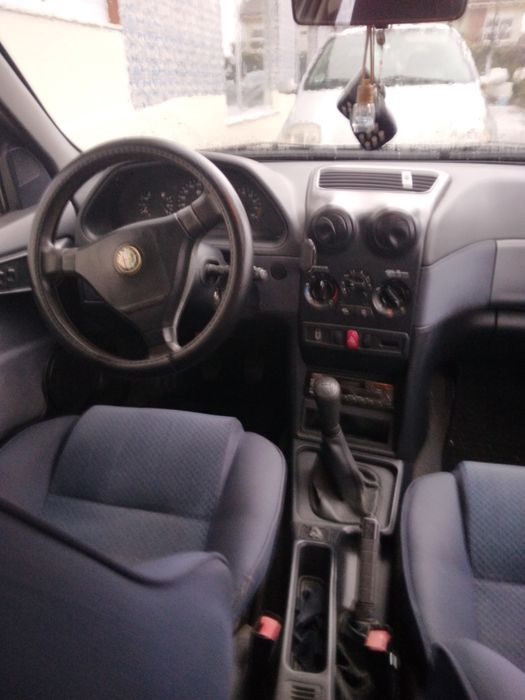 Alfa romeu 146 gasolina 1.4 tudo ok