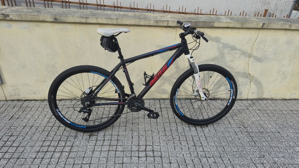 Bicicleta Berg Trailrock 27.5