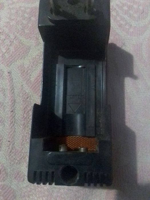 Продам зарядний пристрій ЗУ-3М на  крону9в.ц.300гр.