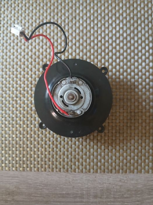 Двигатель для робота мойщика окон CHOVERY