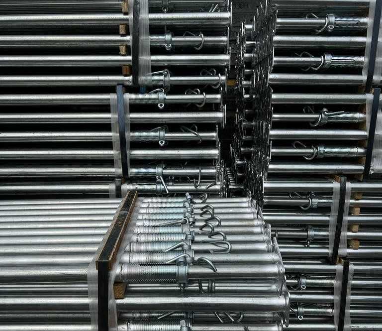 Stemple Podpory Sztyce Sklejka Dźwigary DOKI Głowice Trójnogi Żabki