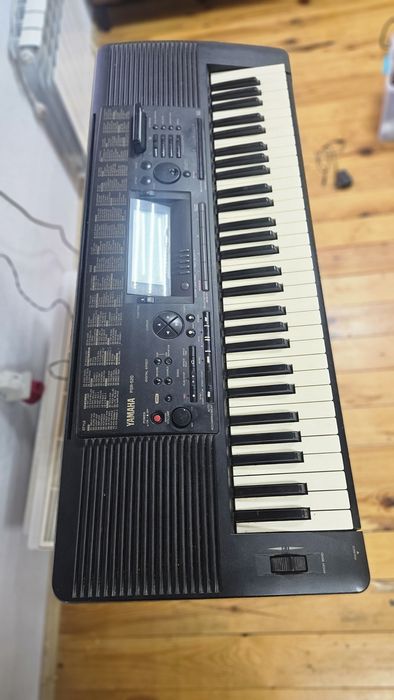 Yamaha psr 520 клавіші піано синтезатор