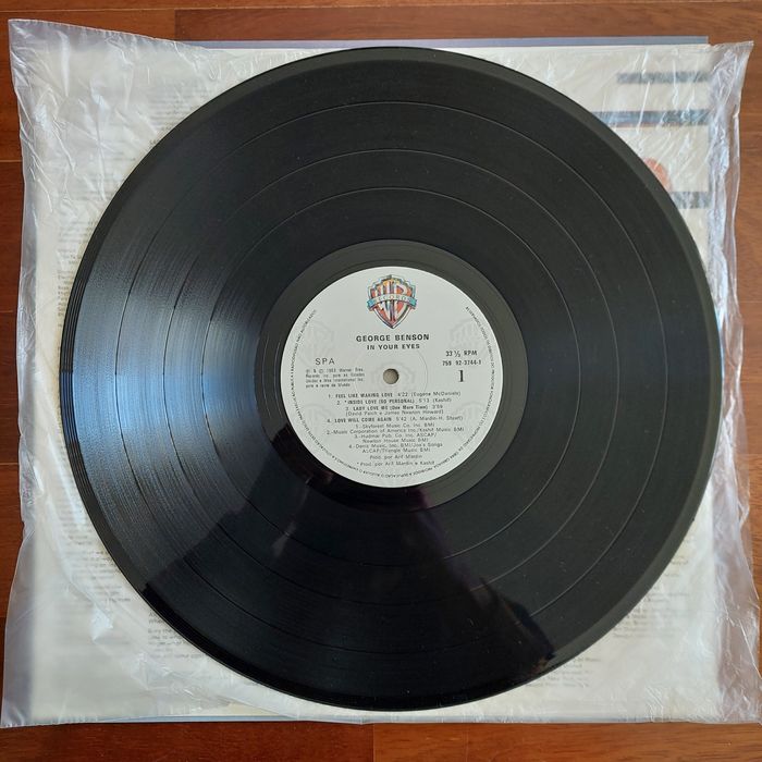 George Benson - In Your Eyes