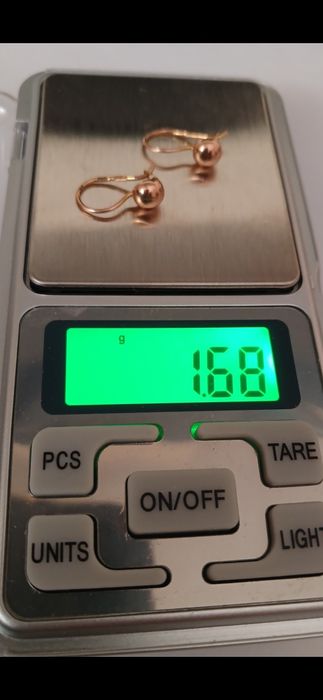 2Золотые серьги..