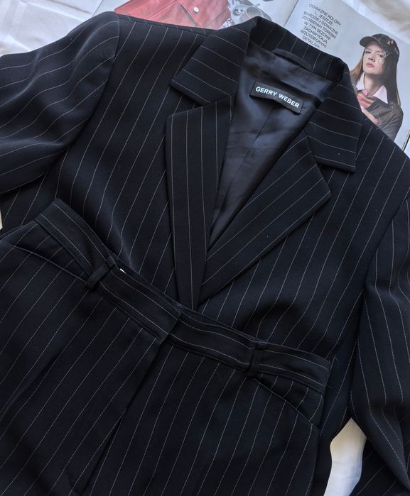 Viralowy garnitur damski marki Gerry Weber rozmiar 38/40
