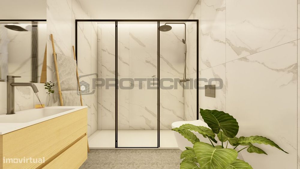 Elegante T4 de Excelentes Áreas com Piscina e Jardim