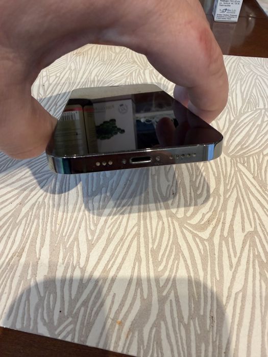 Iphone 12 pro uzywany swietny stan