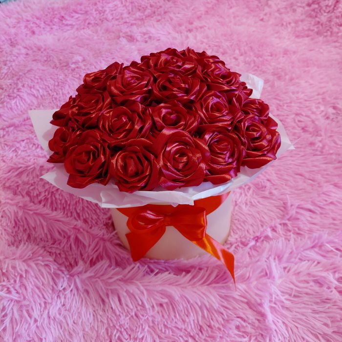 Букет із атласної стрічки