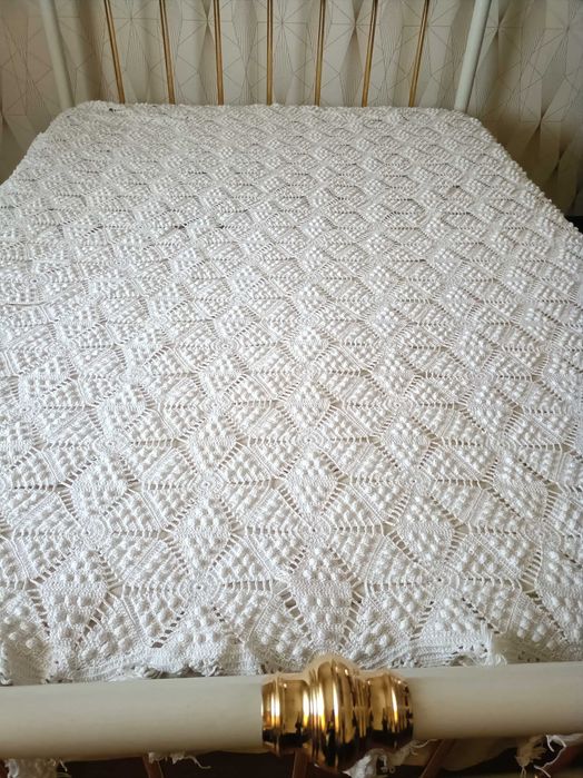 Colcha de renda antiga com mais 60 anos