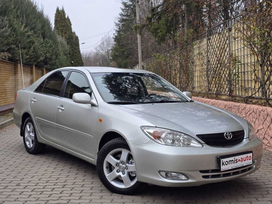 Продам  Toyota Camry 2003. Можна в розстрочку, під викуп.
