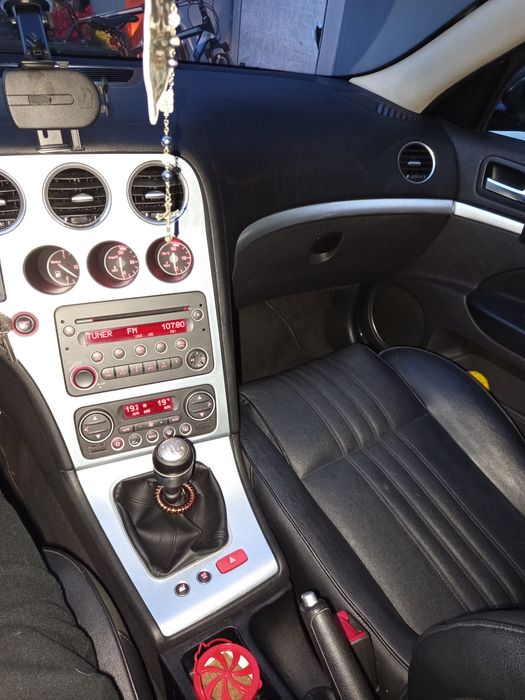 Alfa Romeo 159