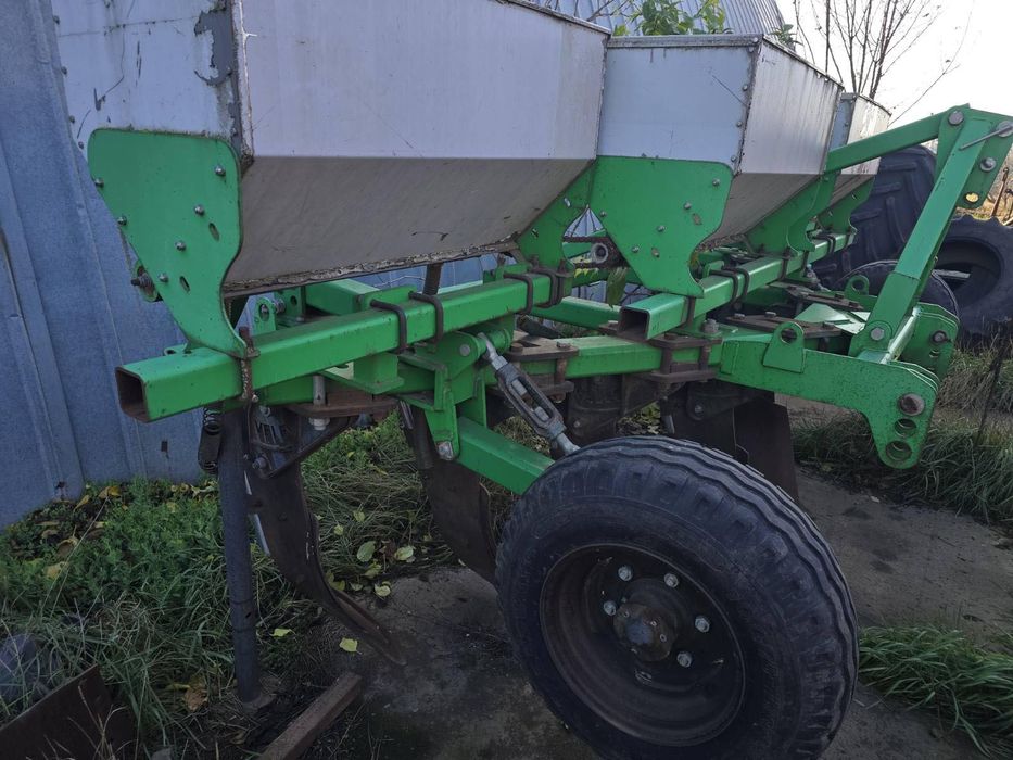 Глибокорозпушувач ГРС-4, ВЕЛЕС АГРО, з внесенням міндобрив, 2017 р.в.