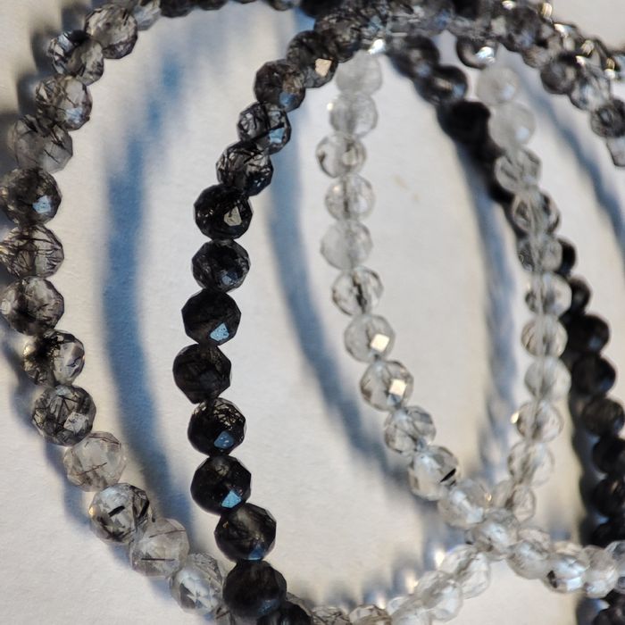 Чокеры из турмалина, аквамарина, рутилового кварца (волосатик)