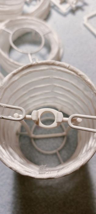 Abażurki białe składane  do girlandy 12 szt