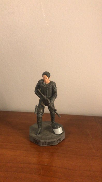 The walking dead figuras da eaglemoss