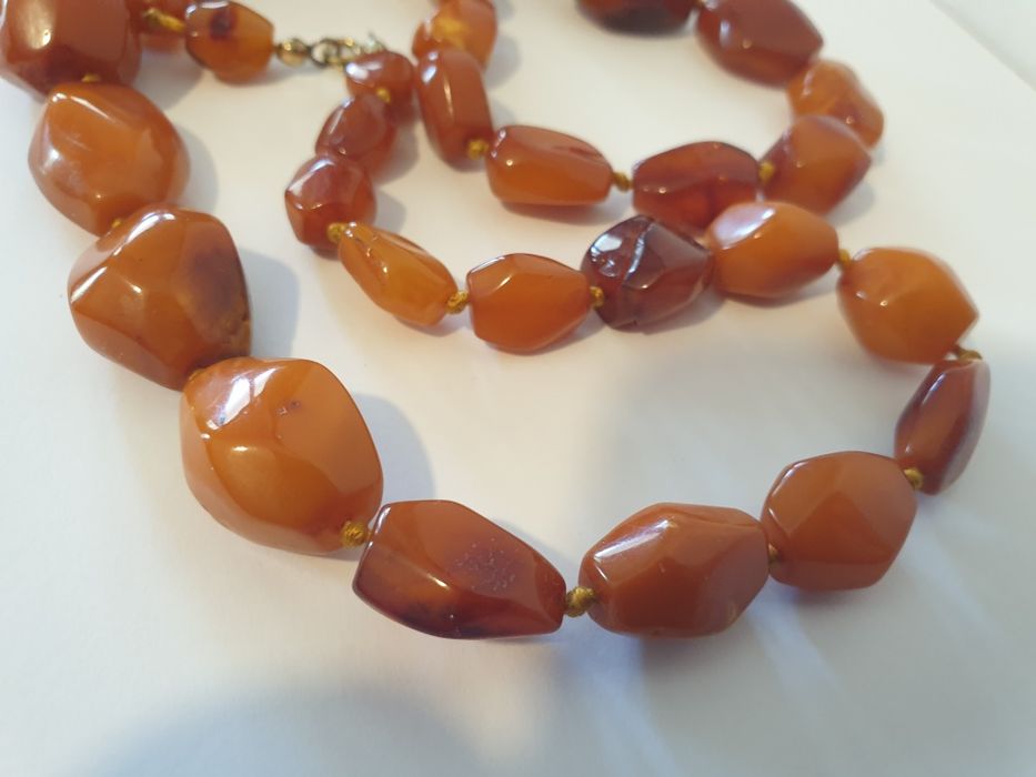 Fantástico colar vintage em âmbar "Butterscotch"