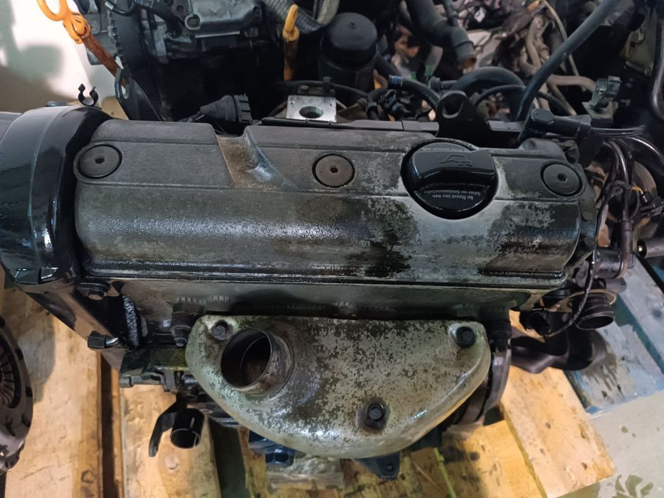 Motor Volkswagen Polo 6N 95-99 1.0i 45cv AEV