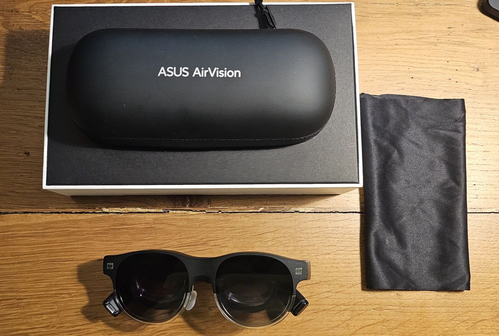 Asus Airvision M1