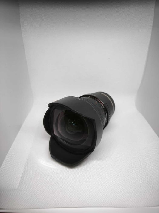 Lente Sony Alpha - Samyang 14 mm f/2.8 ED AS IF UMC - mount Sony E