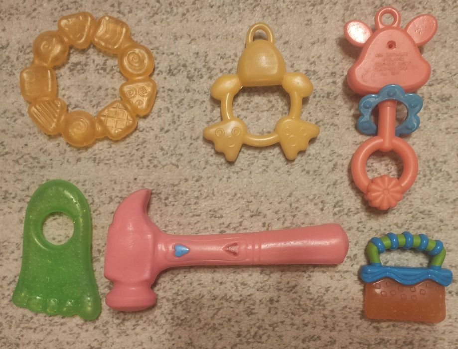 Zestaw zabawki gumowe dla niemowląt gryzaki młotek 6 elementów