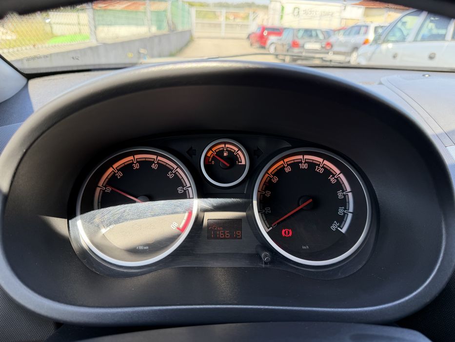 Opel Corsa D 1.3CDTi 95CV