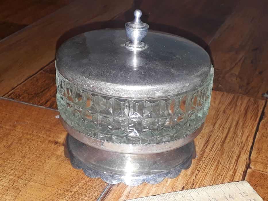 Сахарница (конфетница) из СССР