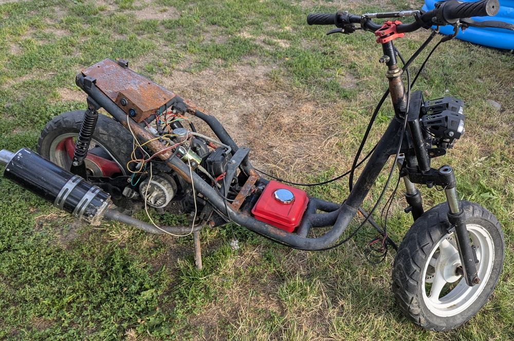 Скутер Viper Booster