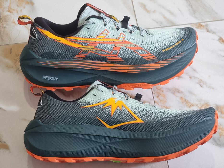 Оригінал 100% Чоловічі кросівки Asics Trabuco Max 4   EUR 46.5