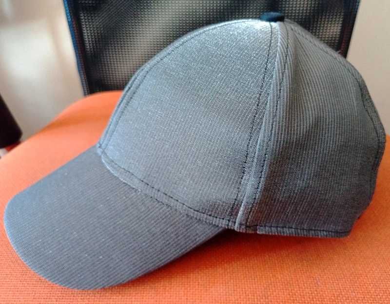 Czapka świecąca led