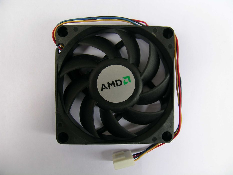 Вентилятор для охлаждения процессора AMD  AFB0712VHB, 4PIN.