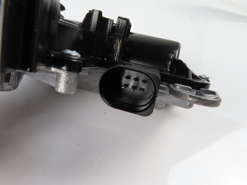 Motor Do Fecho Da Mala Audi A4 Avant Ref: 0023220 2015 - 2026