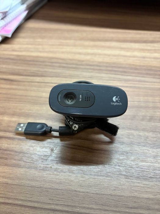 Веб камера Logitech