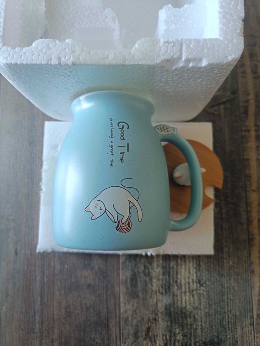 Kubek Turkusowy Z Łyżką I Pokrywką Z Głową Kota