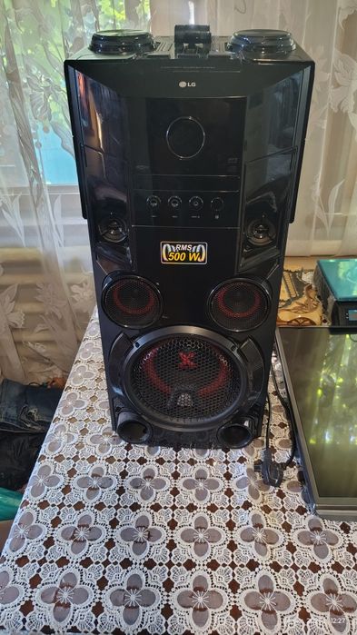 Продам колонку lg xboom