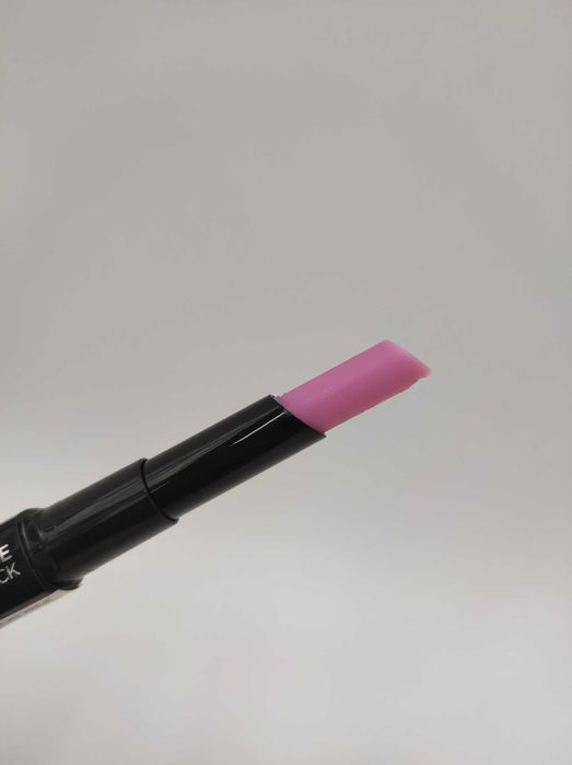 Pomadka L'Oréal Paris różowy 213 toujours teaberry perłowy