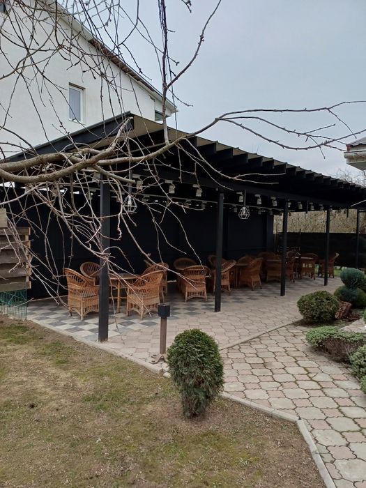 Продається  50% бізнесу
