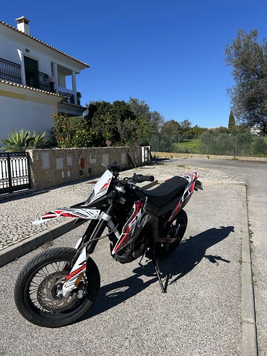 Aprilia Sx 125 Supermotard