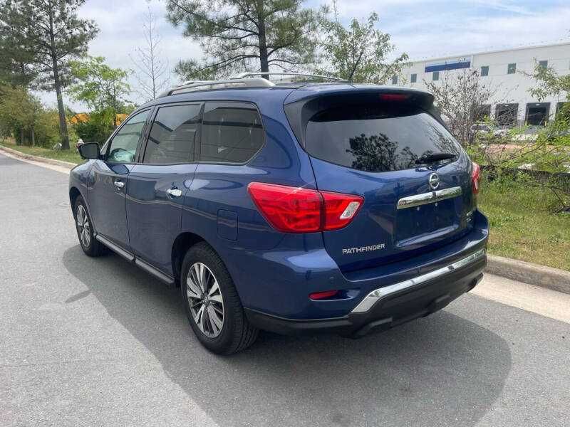 2017 Nissan Pathfinder