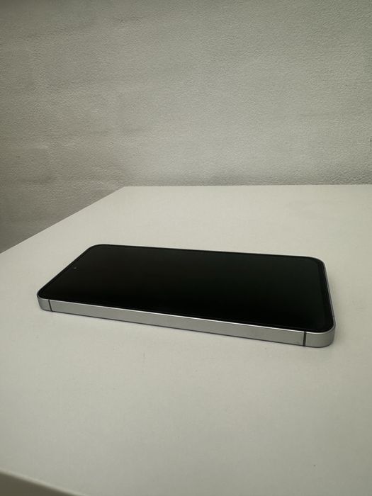 Samsung Galaxy S24 FE 5G 128GB(Świetny stan)