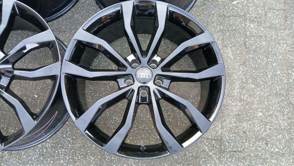 20" 5x112  9j et40  Audi  A4 A6 A7 Q5 Q7  VW  Tiguan  Mercedes  ML GL   Czarne
